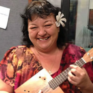 Dr. Kū Kahakalau